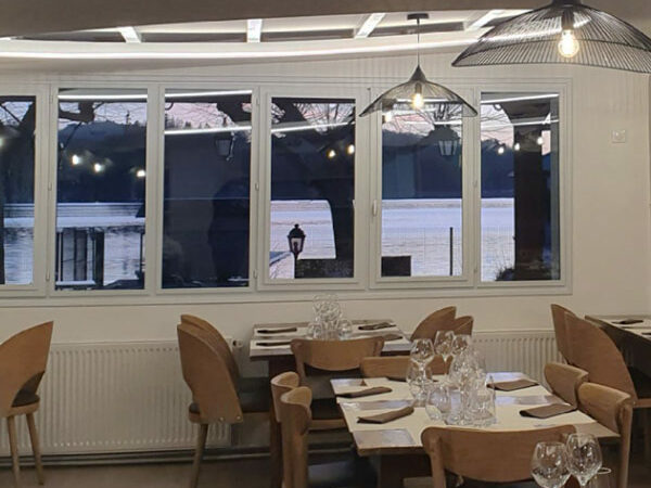 Intérieur Restaurant Le Beau Rivage - Aiguebelette Le Lac