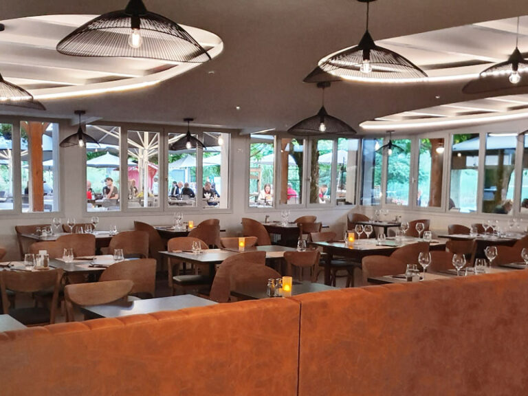 Intérieur Restaurant Le Beau Rivage - Aiguebelette Le Lac